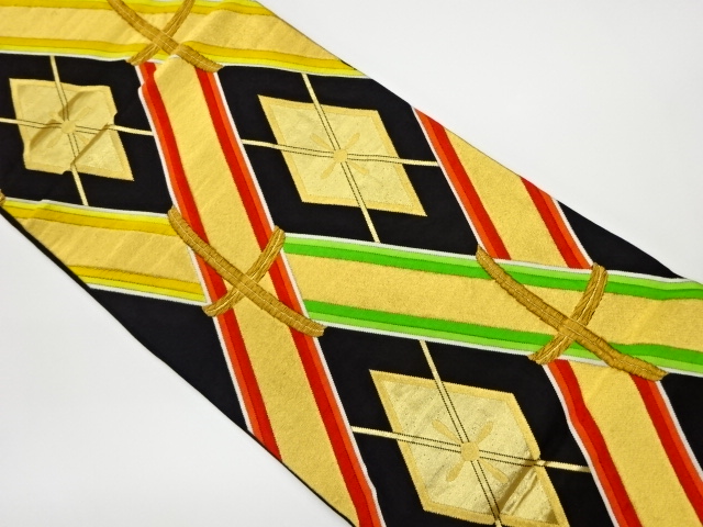 リサイクル　菱模様織出し袋帯